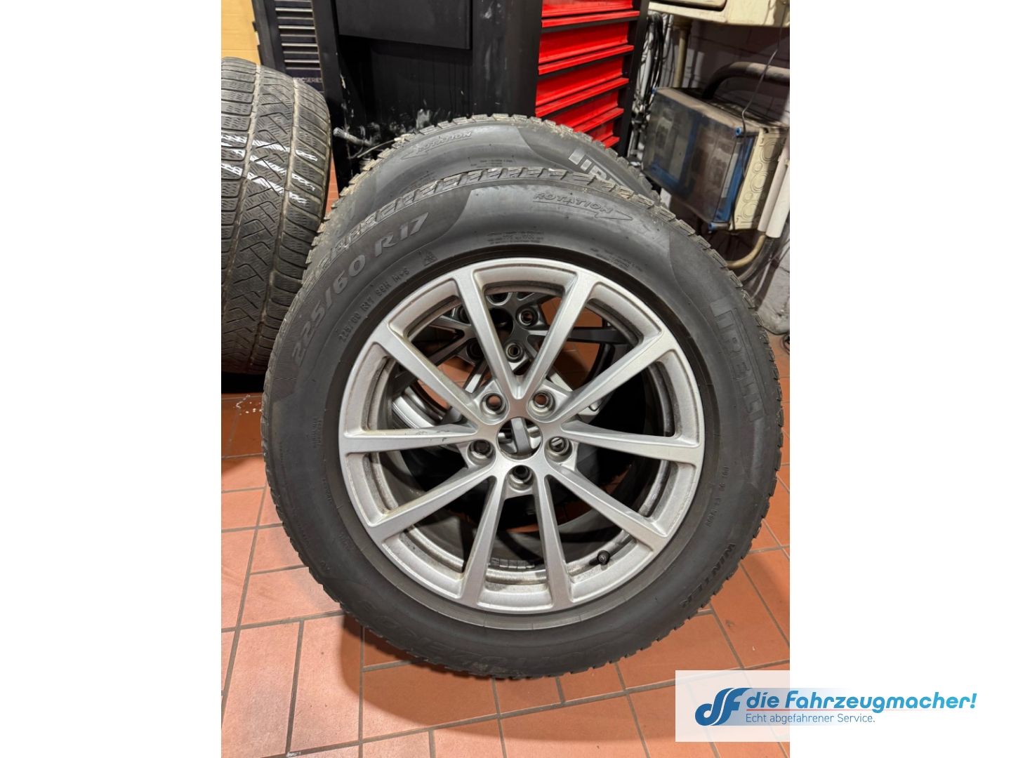 Fahrzeugabbildung Audi A6 Avant 35 TDI sport Navi Digitales Cockpit LED