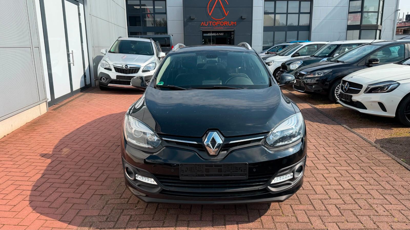 Renault Megane 2014 — вигляд ззаду