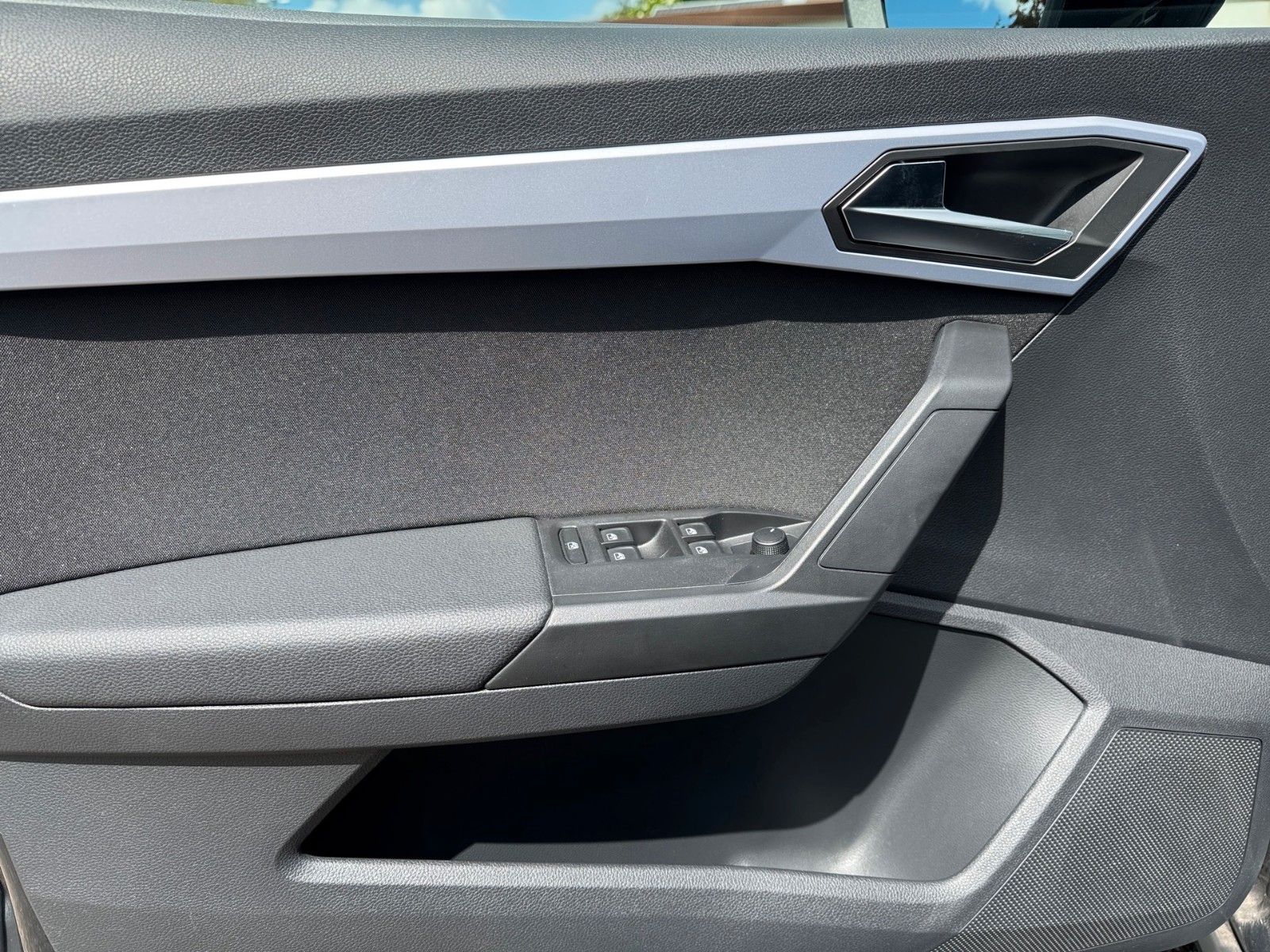 Fahrzeugabbildung SEAT Arona FR-Line 1.0 TSI