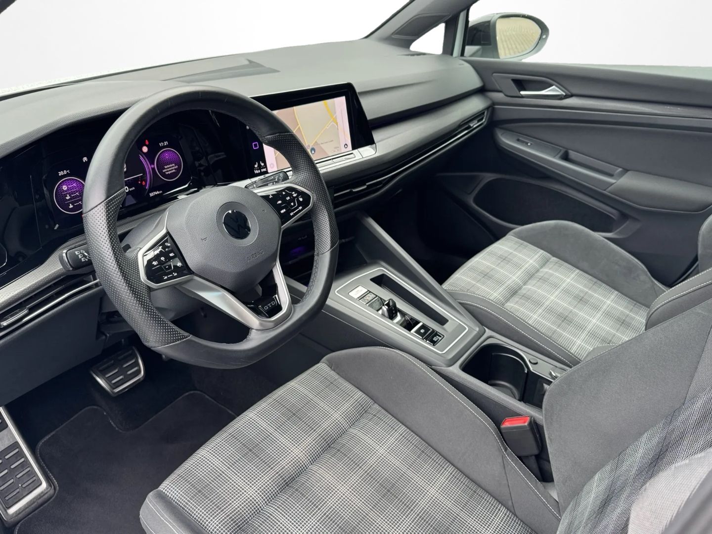Golf VIII GTD 2.0 TDI DSG *MATRIX*DCC*KEYLESS*