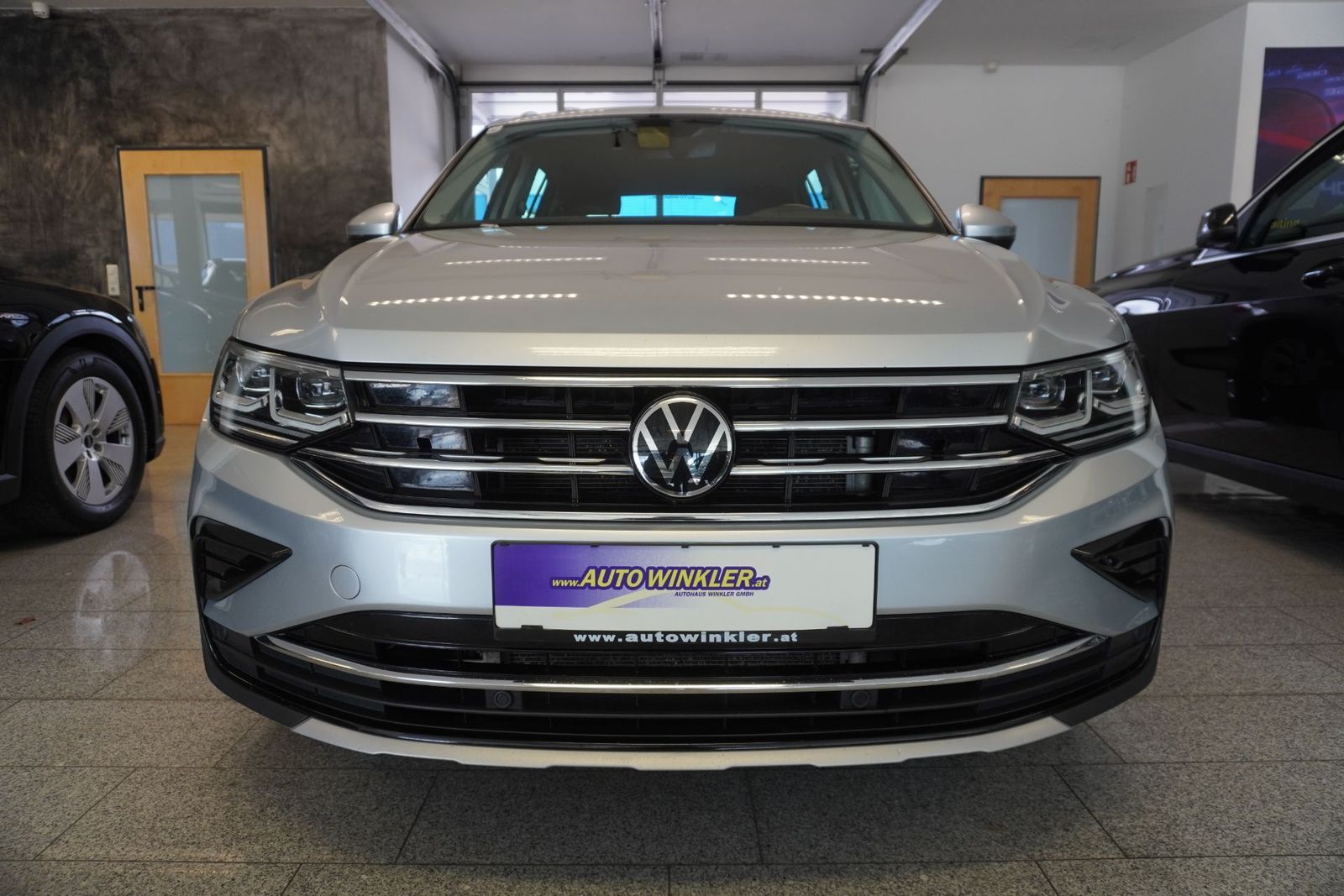 Volkswagen Tiguan TSI eHyb Elegance DSG Virtual/LED/AHK imagem 2