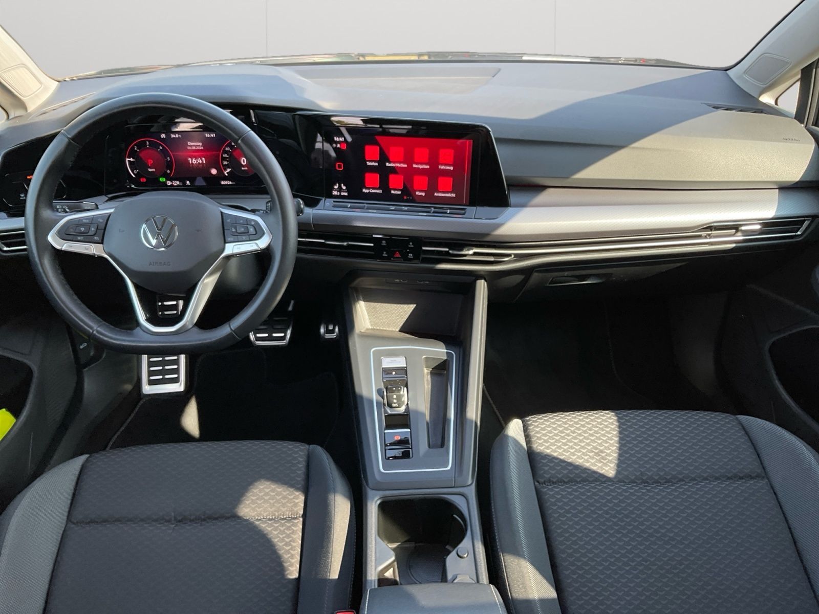 Volkswagen Golf - Bild 10