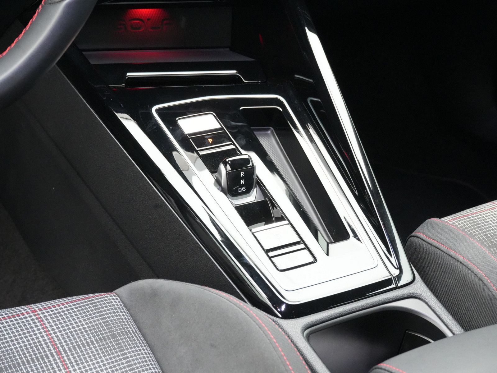 Volkswagen Golf - Bild 11