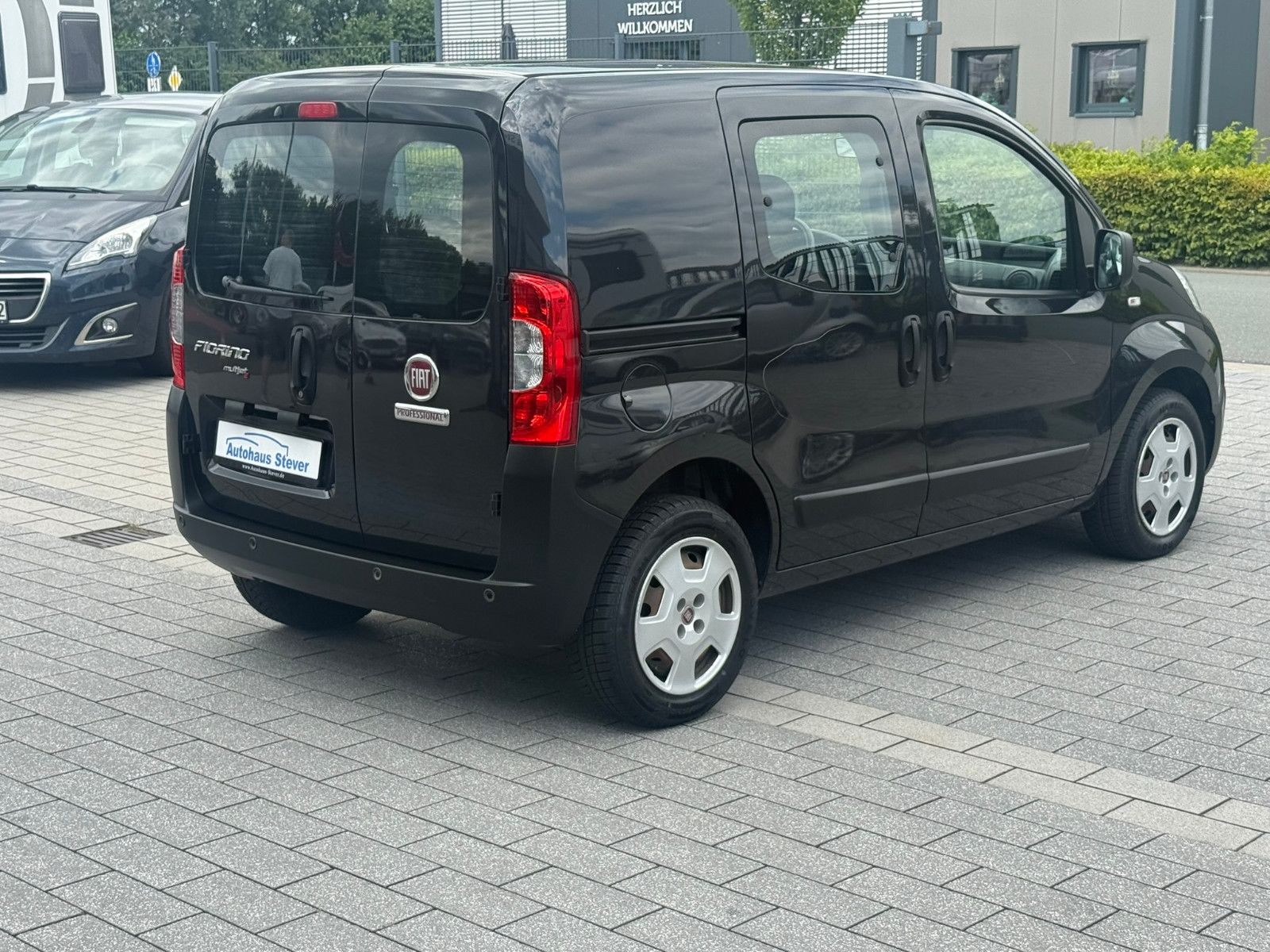 Fahrzeugabbildung Fiat Qubo Active