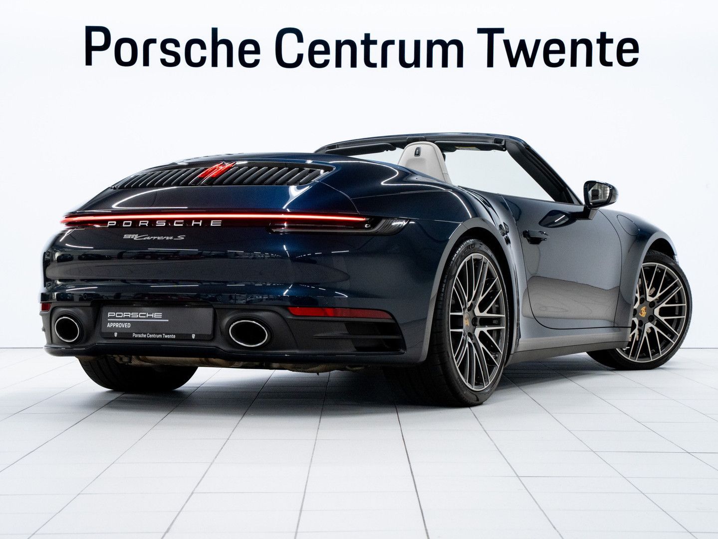 Porsche 992 Carrera S Cabrio imagem 3