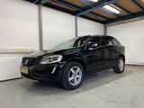 Volvo XC60 D5 AWD Ocean Race NAVI XENON LEDER - Volvo XC60: Race