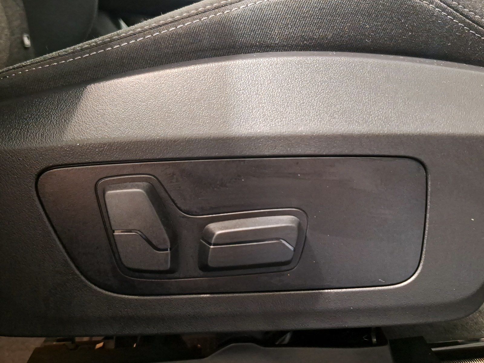 BMW X1 sDrive18i Kamera Driv.Assist Sportsitze LED foto 19