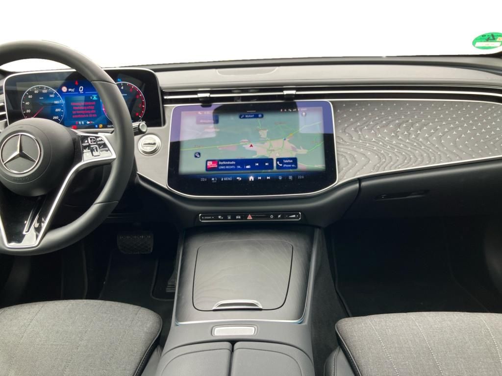 Fahrzeugabbildung Mercedes-Benz E 200 4M T Standhzg*AHK*Distronic*Digital-Light*