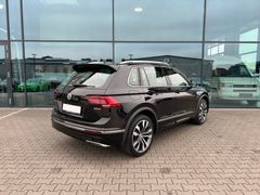 Fahrzeugabbildung Volkswagen Tiguan 2.0 TDI 4MOTION R-Line Pano AHK Stndhzn