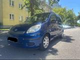 Toyota Yaris Verso 1.4l Klima - Toyota Verso Gebrauchtwagen in Berlin