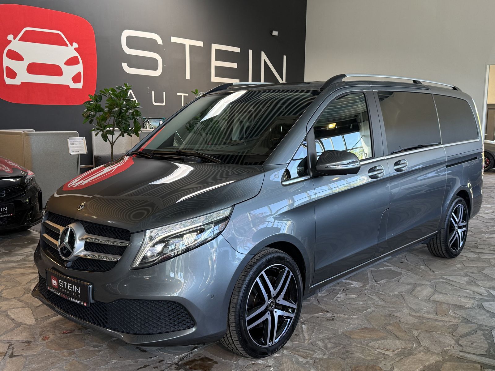 MERCEDES-BENZ V 250 d 4MATIC lang/ACC/360°/Standhzg/Burmester