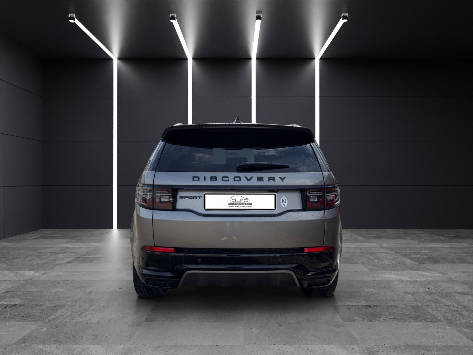 Fahrzeugabbildung Land Rover Discovery Sport P300e HSE/Pano/Leder/Kamera/Shz
