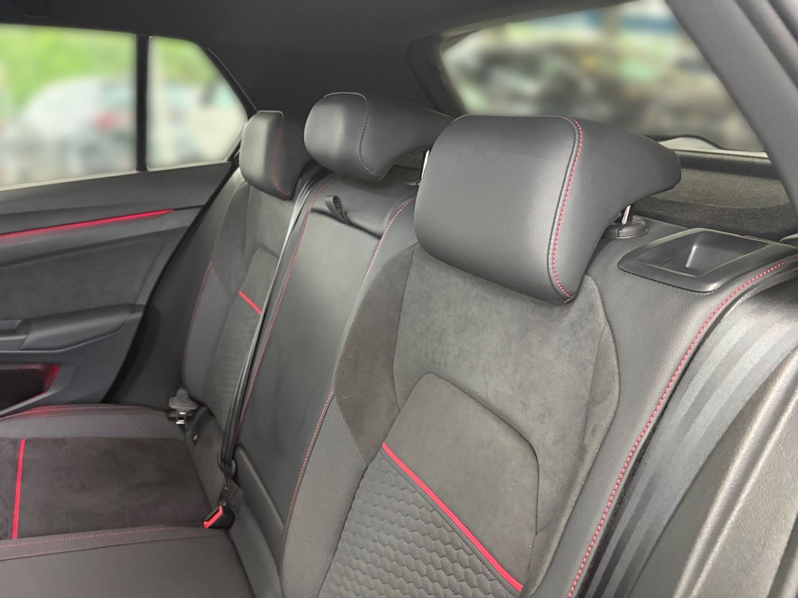 Volkswagen Golf VIII GTI Clubsport 2.0 TSI 221kW 7-Gang DSG foto 15