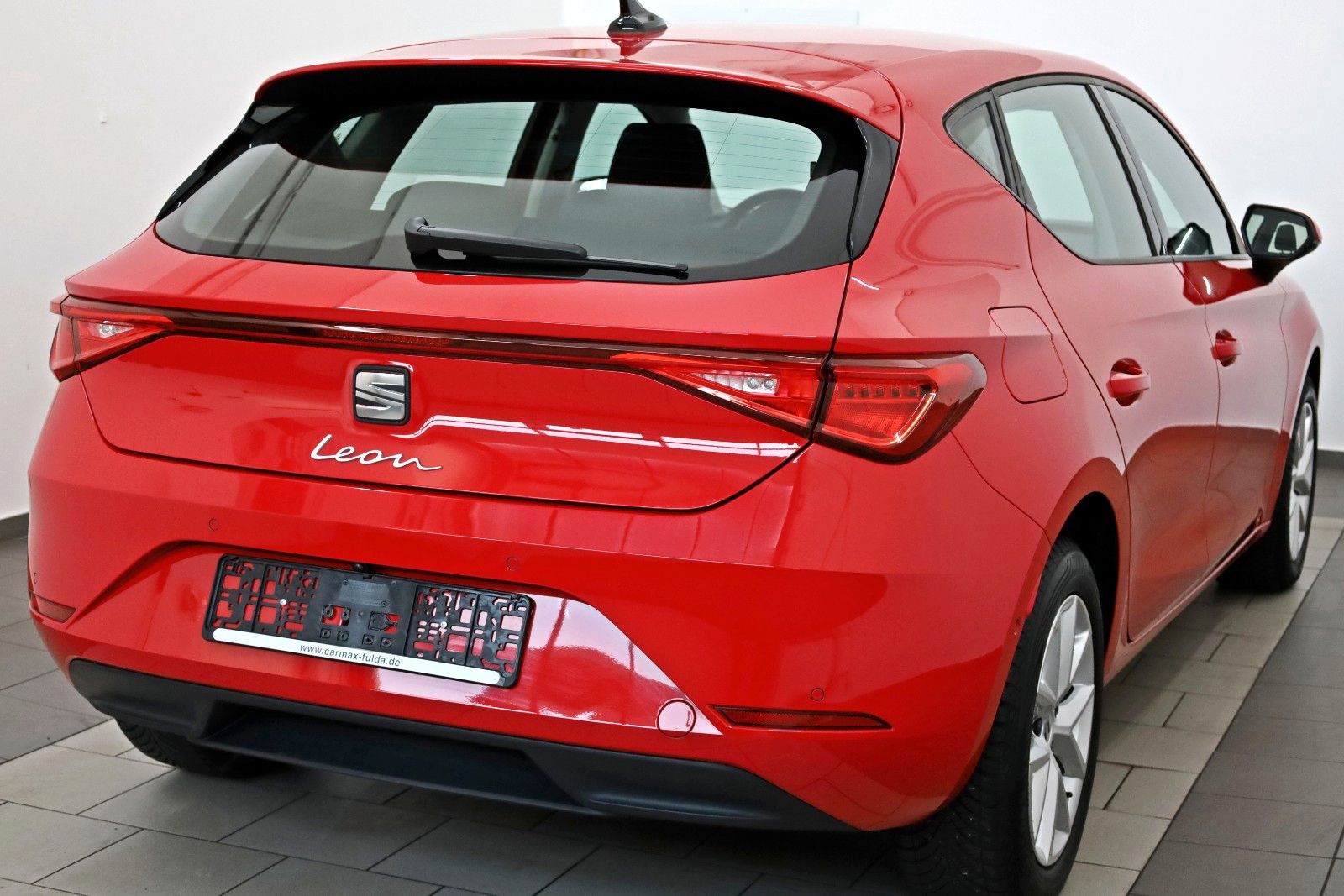 Fahrzeugabbildung SEAT Leon Style, Automatik, LED, SH, Kamera, Carplay