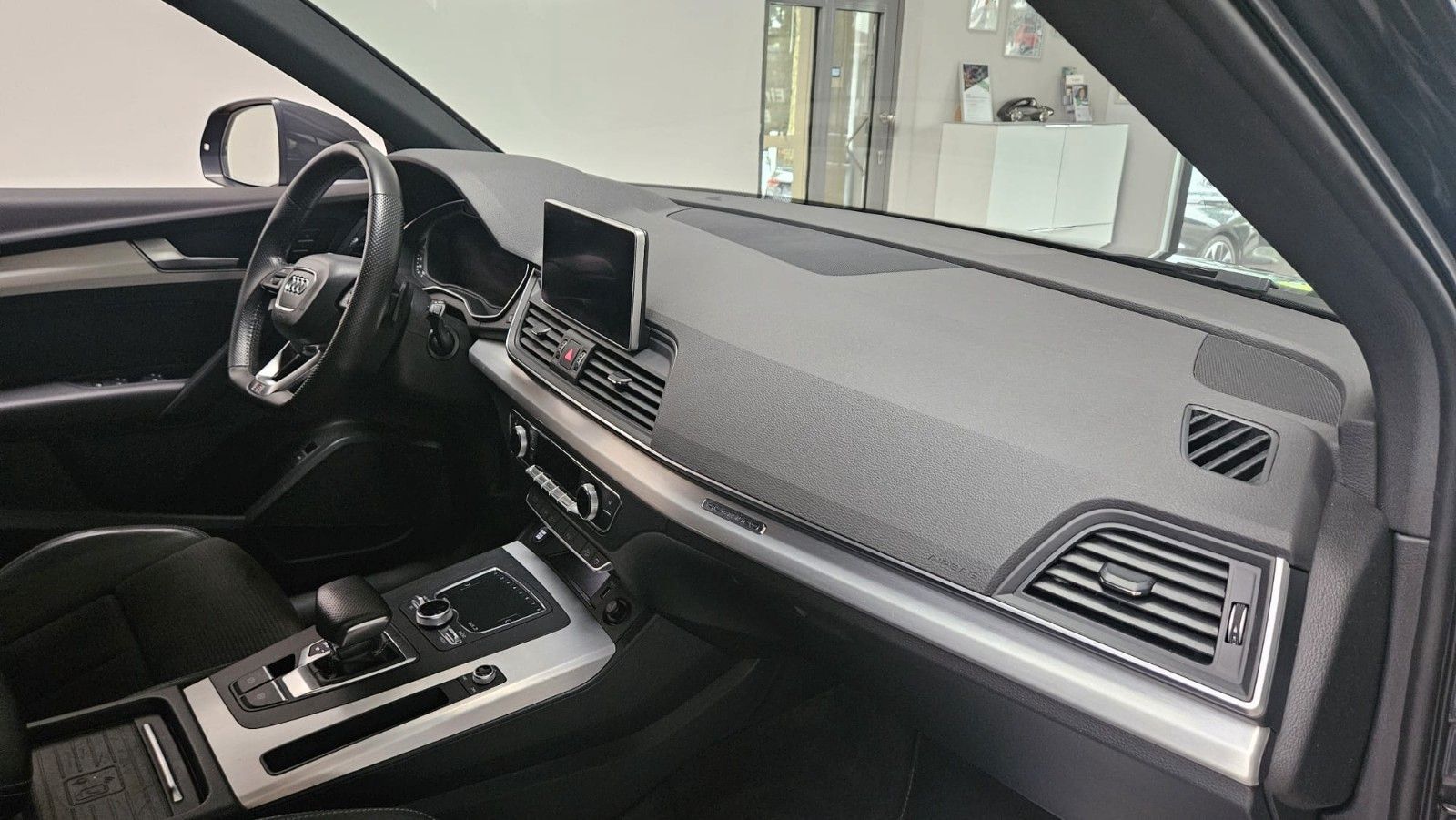 Audi Q5 Quattro S-Line DSG Matrix Navi Kamera Massage foto 13