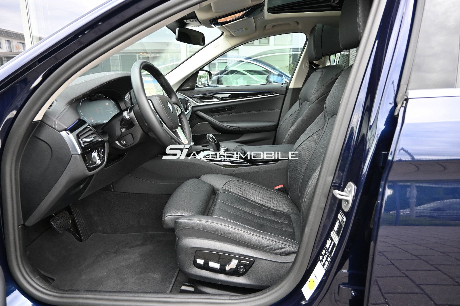 Fahrzeugabbildung BMW 530d xDr. Touring Luxury °UVP 100.360€°TRAUM°360