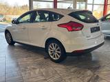 Ford Focus Lim. Titanium Standheizung*Klimaa.*Winterp - Ford Focus mit Diesel-Antrieb: Limousine