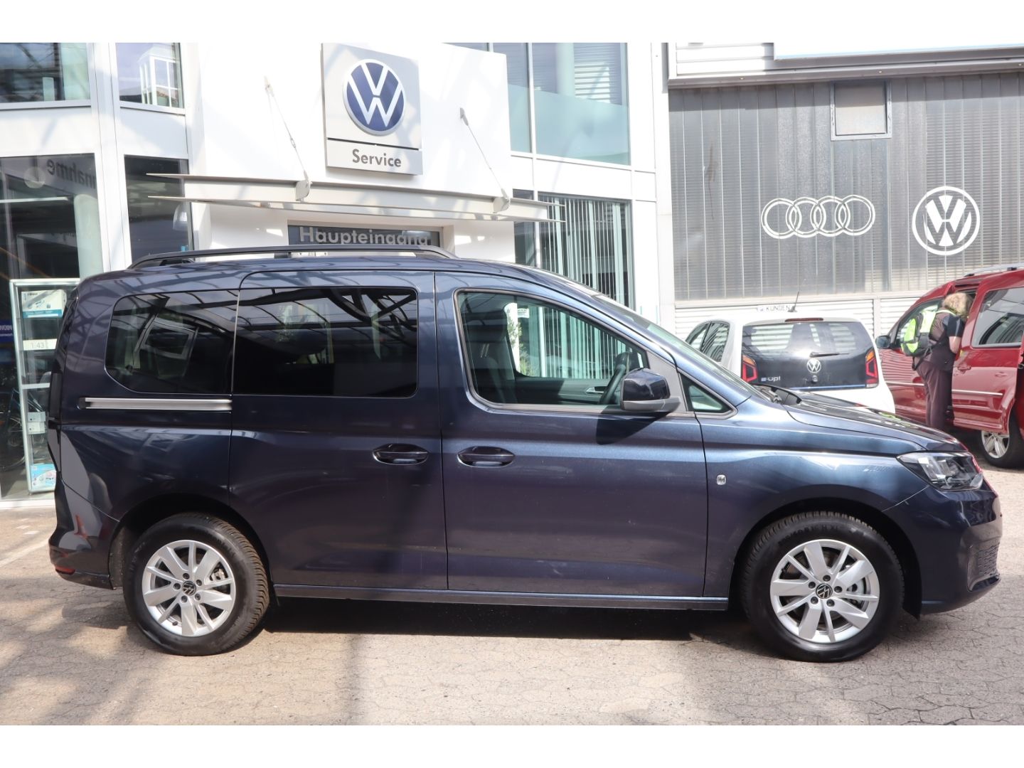 Volkswagen Caddy 1.5 TSI AHK,GJR,SH,RFK, Life imagem 2