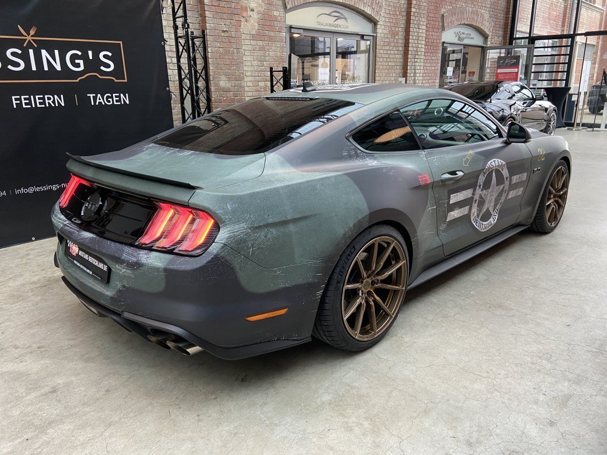 Ford Mustang (GT 5.0 ARMY-Design/Magne-Ride/20Zoll/UNI)