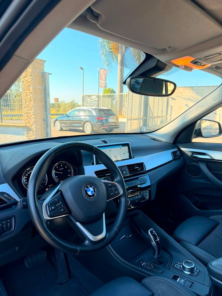 BMW Bmw X1 sDrive18d Sport Line Pelle/Led imagem 3