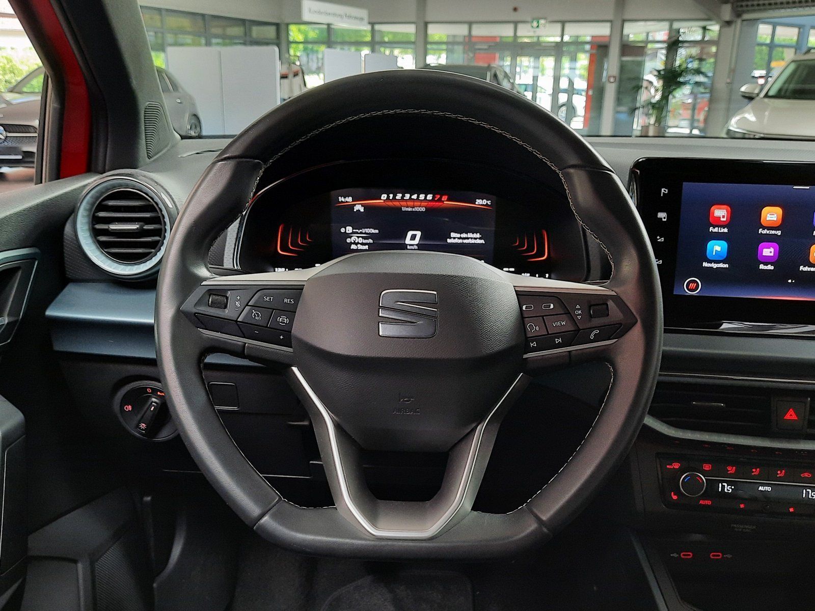 Fahrzeugabbildung SEAT Arona Xperience TSI *Navi*LED*Sitzhzg*Einparkh*