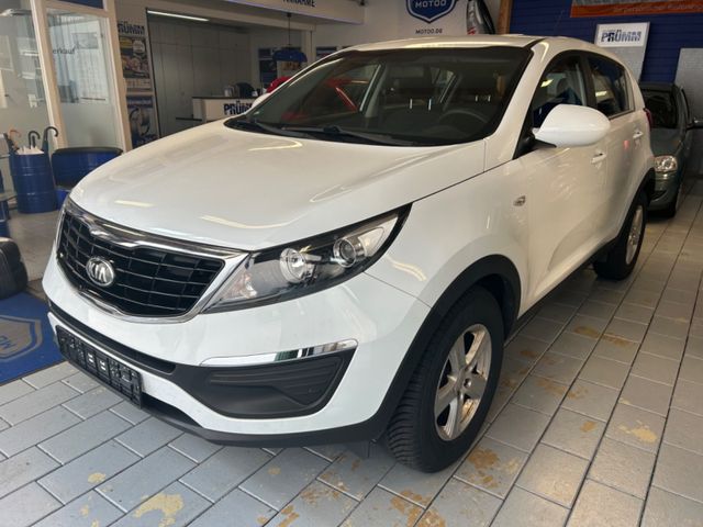 Kia Sportage Attract 2WD 1.6 GDI aus 1.Hand