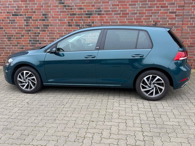 Volkswagen Golf 1.4 TSI 92kW DSG Sound