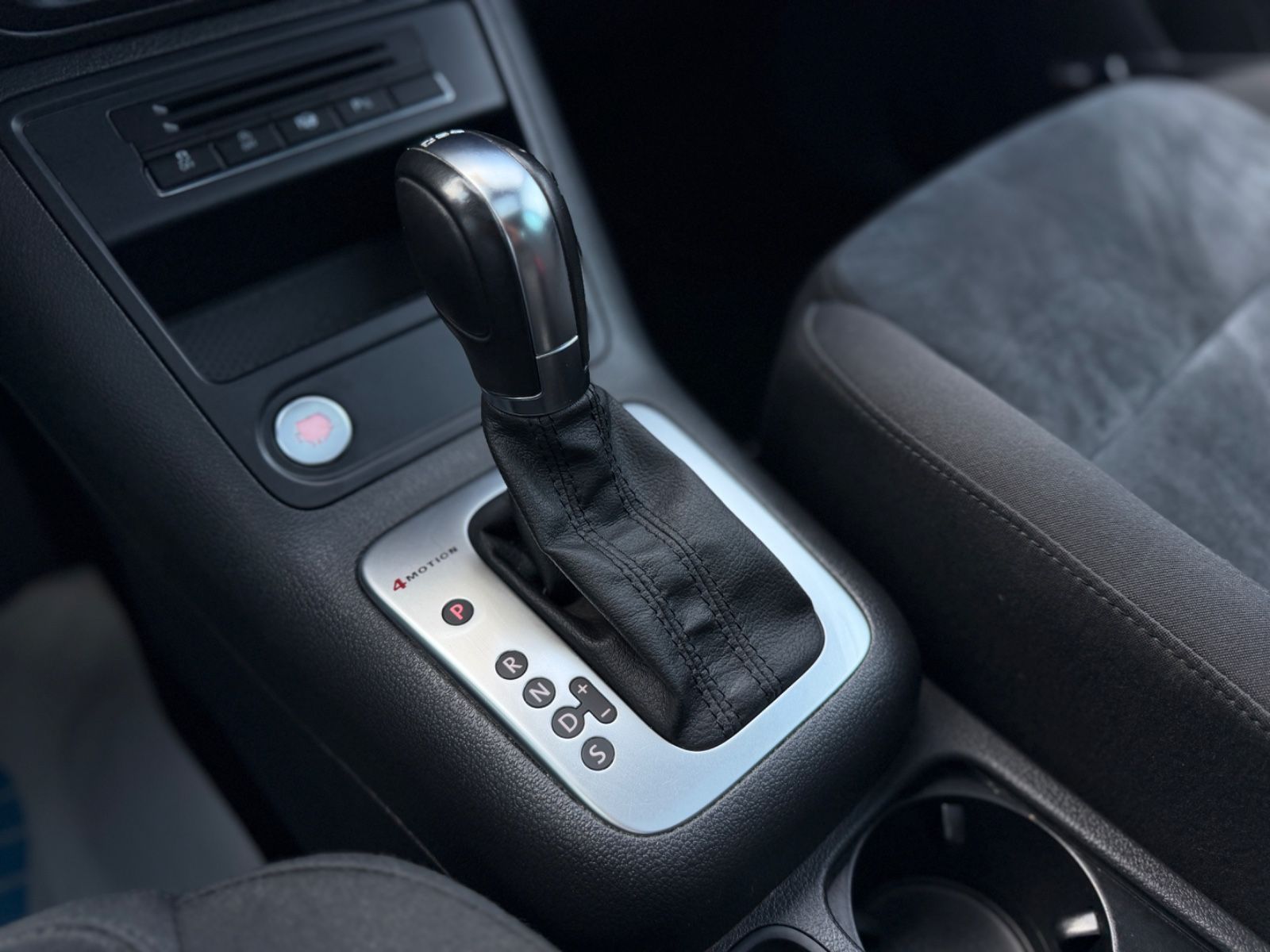 Tiguan 2.0 TDI DSG Sport & Style BMT 4M Pano Nav