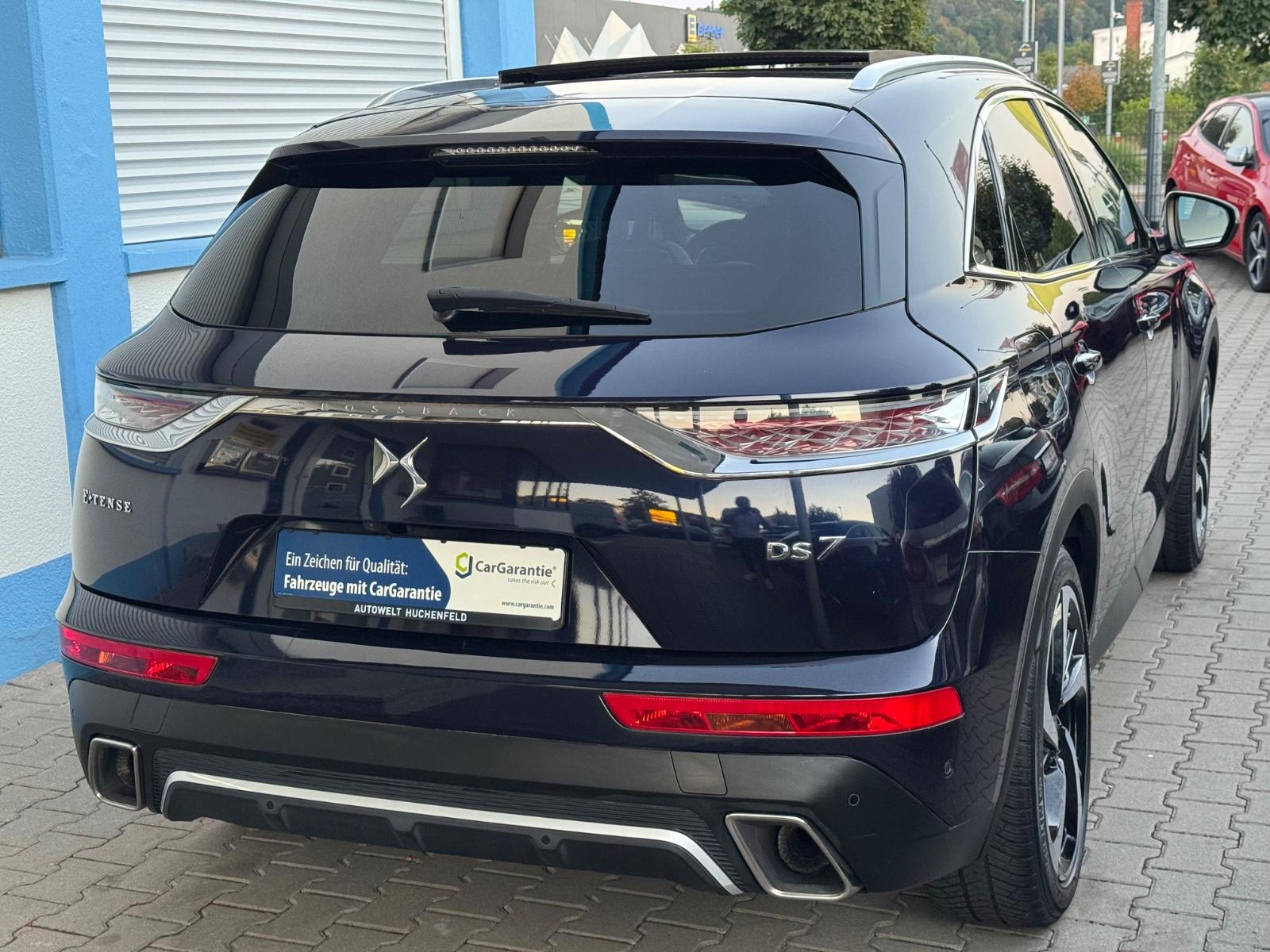DS Automobiles DS 7 Crossback E-Tense Opera !