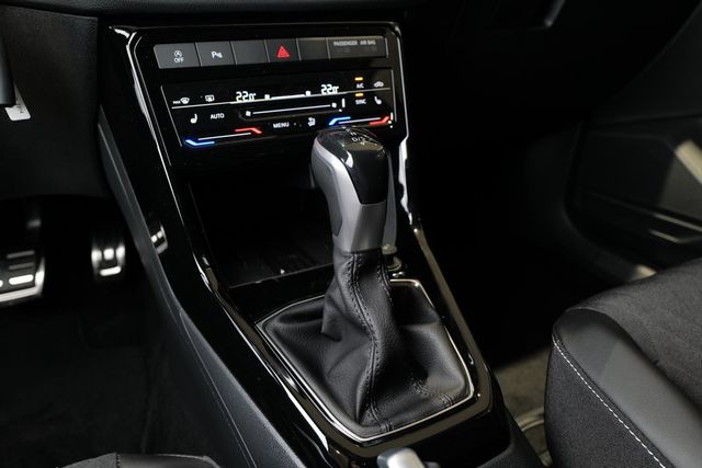 Volkswagen T-Cross 1.0TSI DSG Energy AHK RKAM ACC Totwinkel