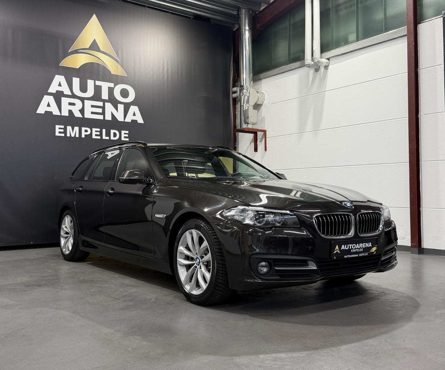 BMW 520d Touring *Aut.*Pano*Navi*Bi-Xenon*Kamera*