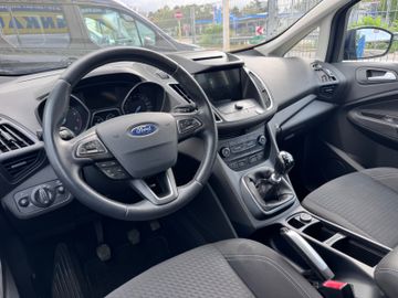 Ford Grand C-Max - 11