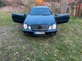 Mercedes-Benz Mercedes clk 320 Automatik - gebrauchte Mercedes-Benz CLK 320 aus dem Jahr 2000