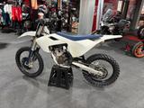 Husqvarna FC 250 MJ 2018 - HUSQVARNA VON 126 BIS 250 CCM