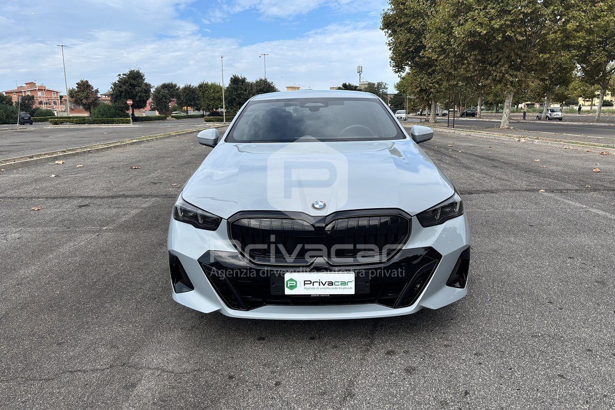 BMW 520d 48V sDrive Msport imagem 2