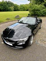 BMW Z4sDrive 20i, schwarz, 77.500km - BMW Z4 in Köln