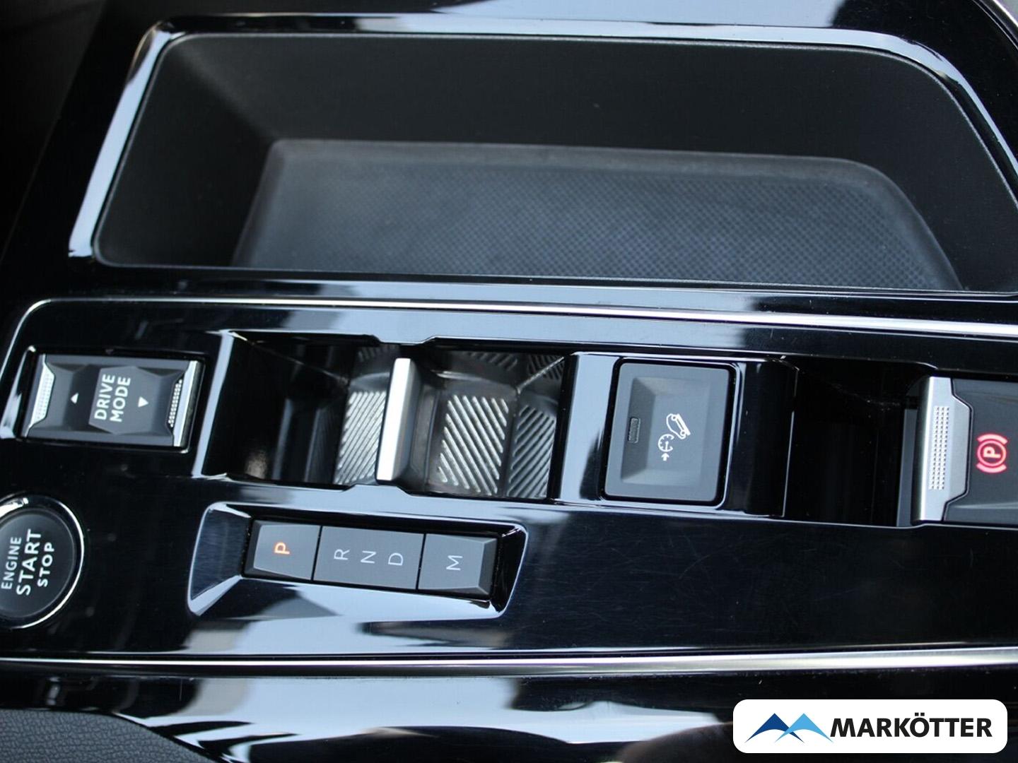 Peugeot 3008 1.2 Allure Pack 180Cam/DAB+/NAVI/SHZ/LED