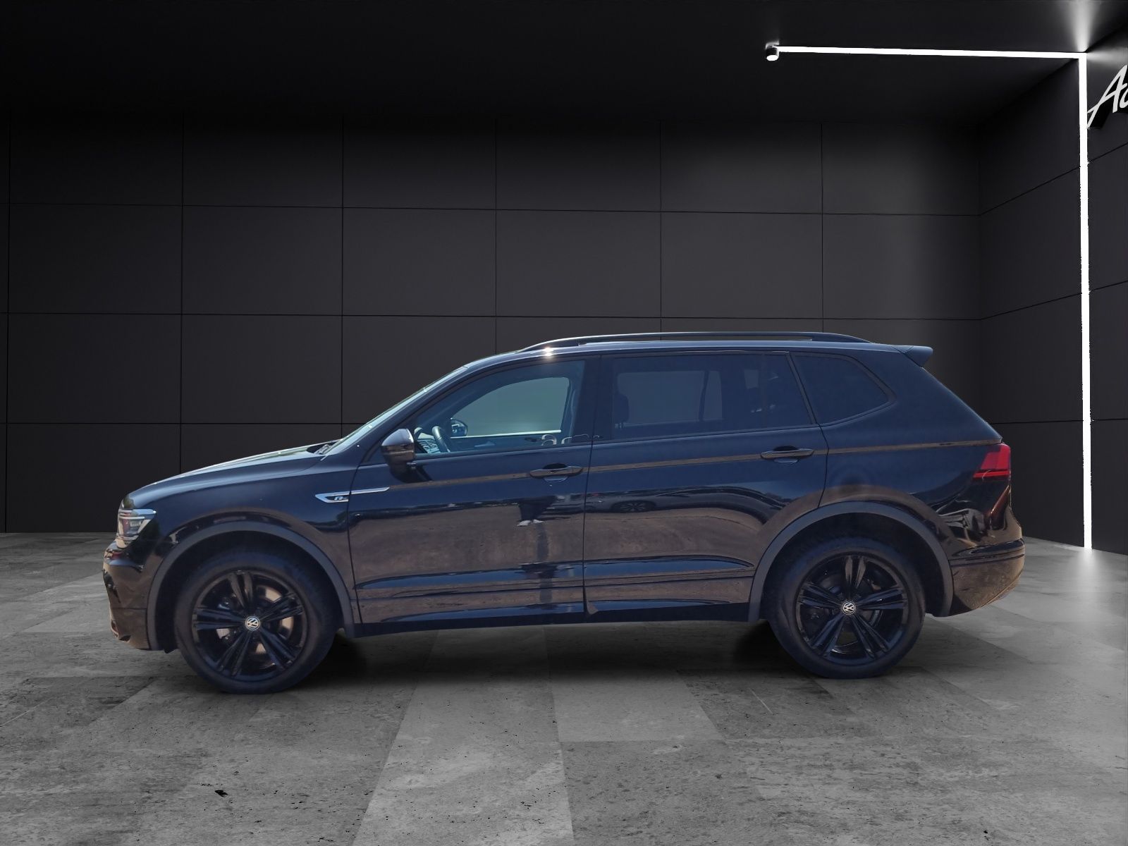 Fahrzeugabbildung Volkswagen Tiguan Allspace Highline 4M TDI DSG LED ACC 19"
