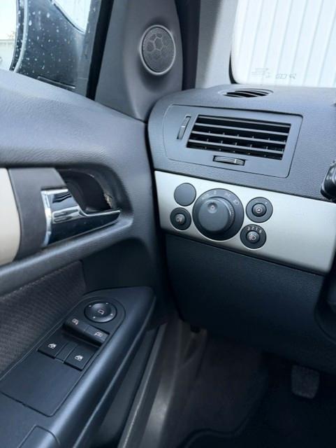 Opel Astra 2007 — photo 16
