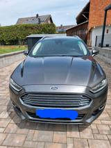 Ford Mondeo Titanium 2.0l TDI - Ford Mondeo in Freiburg