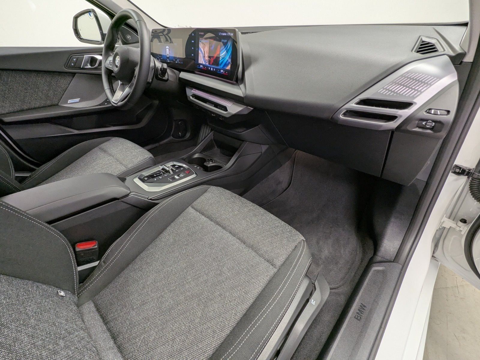 BMW 120 - Bild 8
