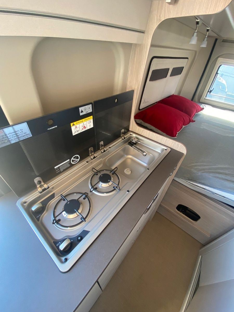 Fahrzeugabbildung Bürstner Campeo C 600 Black Forest *Aufstelldach*Markise