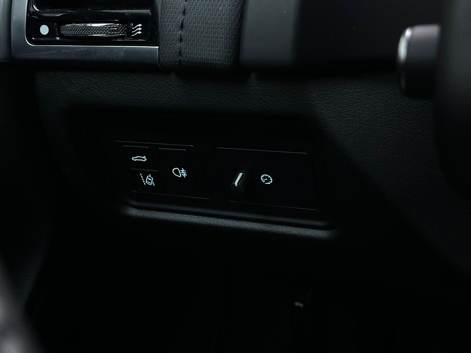 JAGUAR F-Type 3.0 P380 AWD R DYNAMIC* LED#SHZ#FH#KEYLES - Image 18