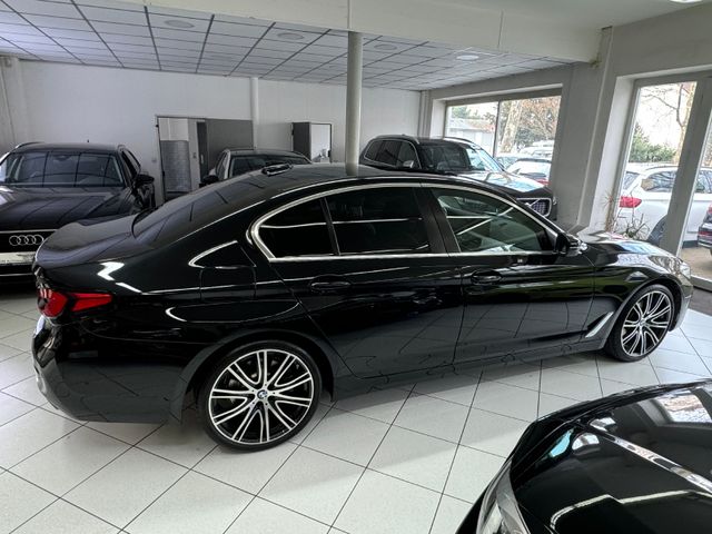 BMW 520d A M *Headup*Kam360*SD*StandH*20Zoll