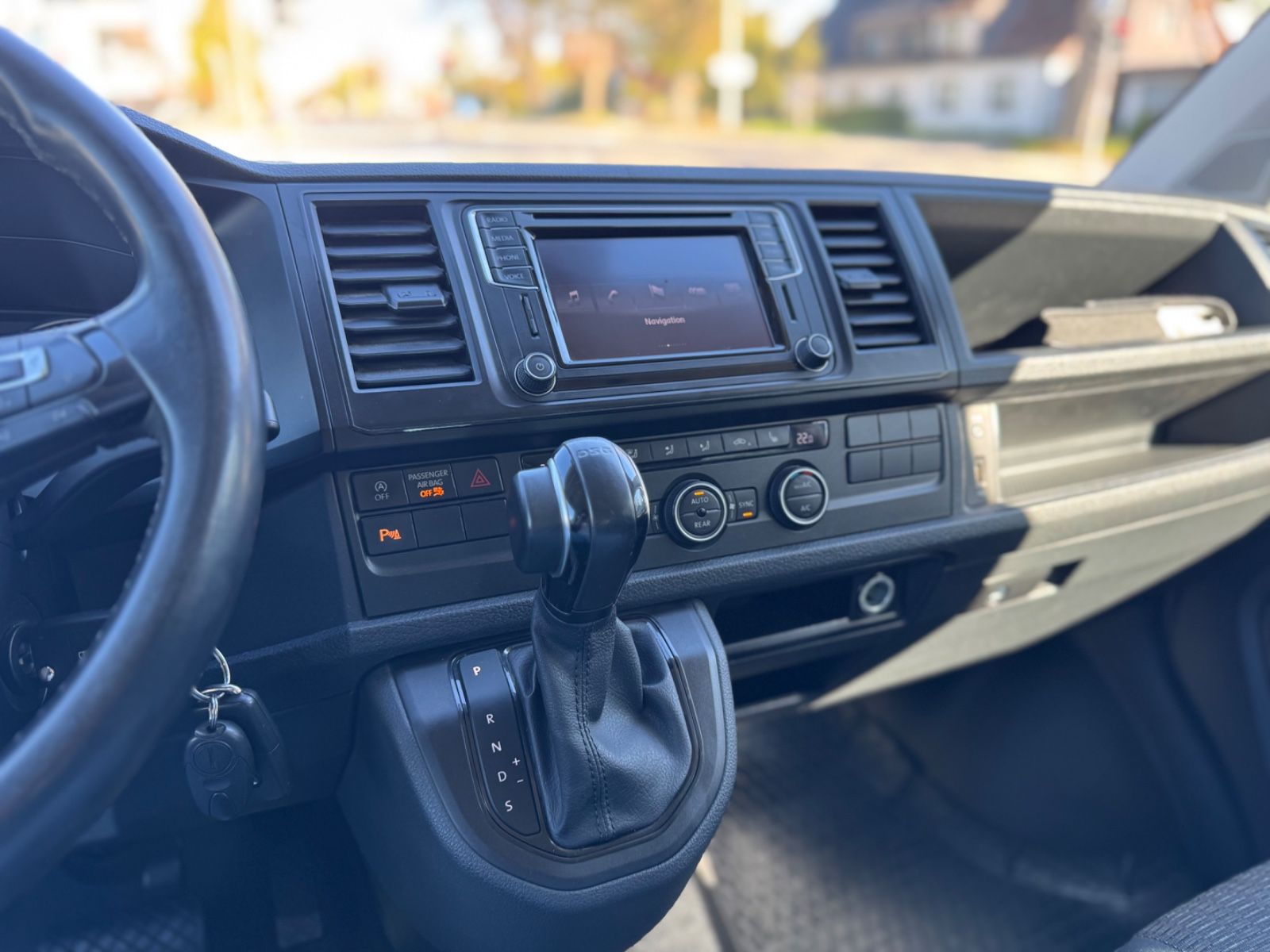 T6 Caravelle *LED*AT-Motor*Temp*Sitzheiz*8Sitze*