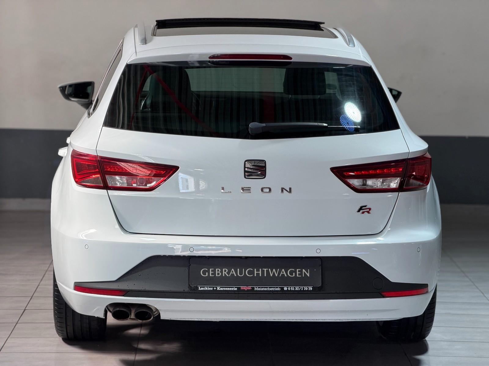 Seat Leon ST FR DSG Panorama PDC Navi