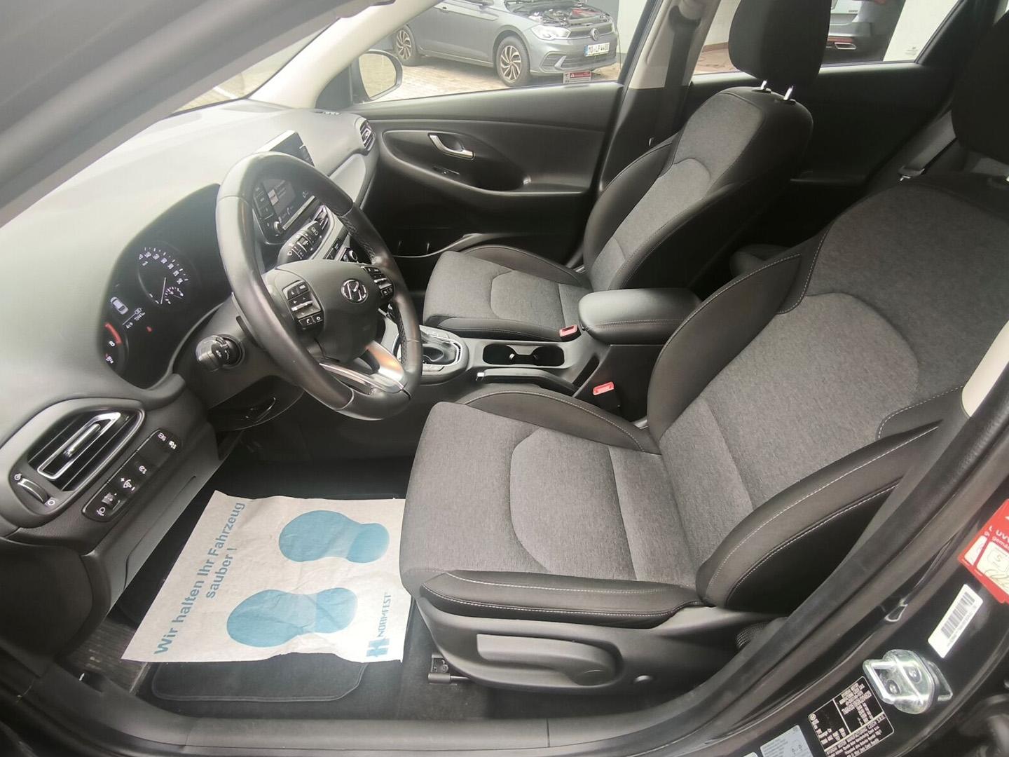 Hyundai i30 M.-Hybr. APPLE/ANDROID DAB KAMERA SITZHZG.LE