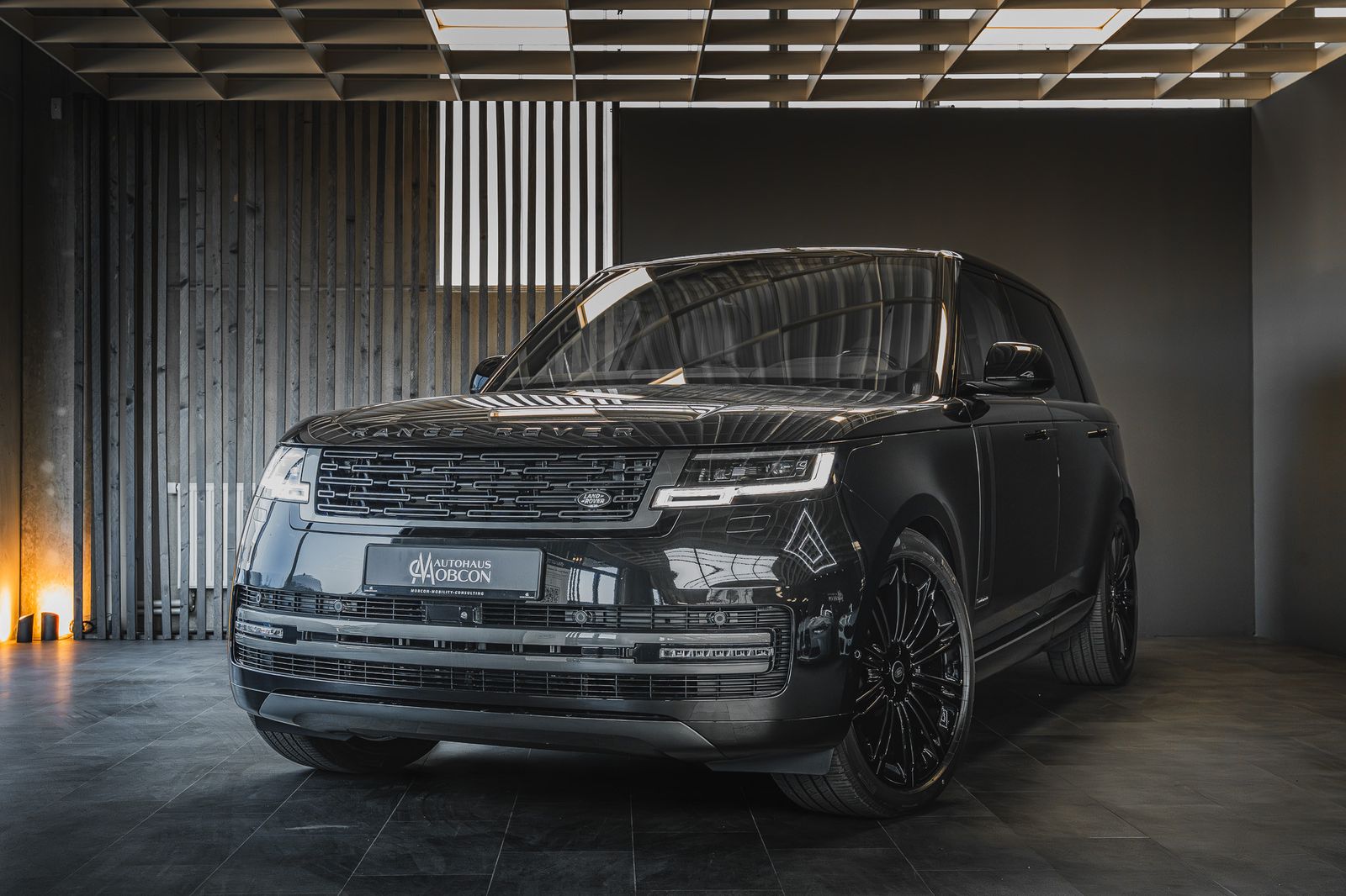 Land Rover Range Rover D350 AUTOBIOGRAPHY LWB + MASSAGE