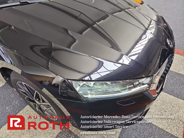 Skoda Octavia Combi 2.0 TDI DPF DSG/LED Navi/AHKAutom.