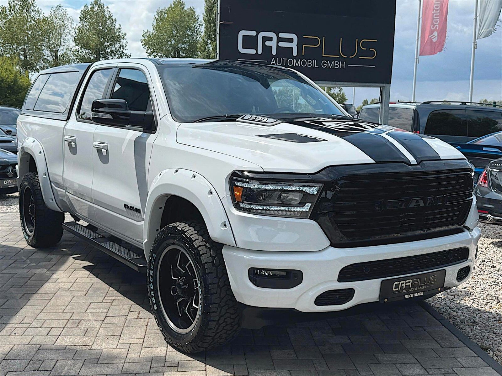 Fahrzeugabbildung Dodge RAM 5.7 V8 HEMI SPORT NIGHT Offroad 4x4 HARDTOP